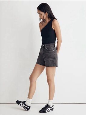 Madewell Relaxed Mid-Length Denim Shorts, NWOT!